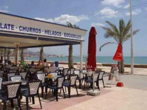 Beachside apartment in the centre of El Campello
